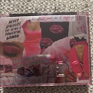 NEW Dominique cosmetics Eyeshadow Palette